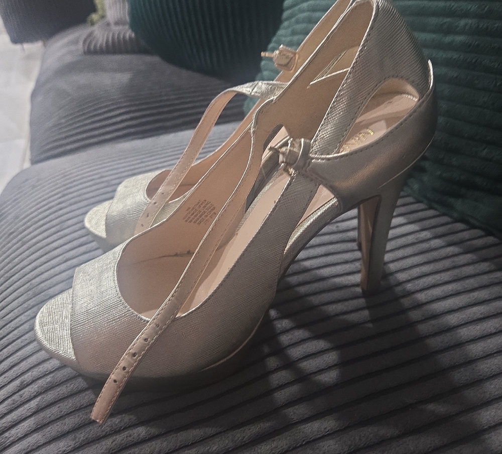 Nine West Silver Strappy Heels
